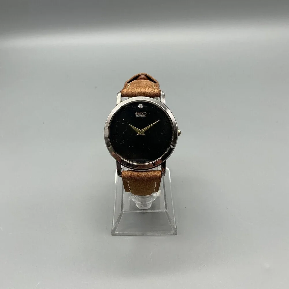 Vintage Seiko 7N00-8A49 Mens Watch 34mm Black Dial Diamond Leather New Battery